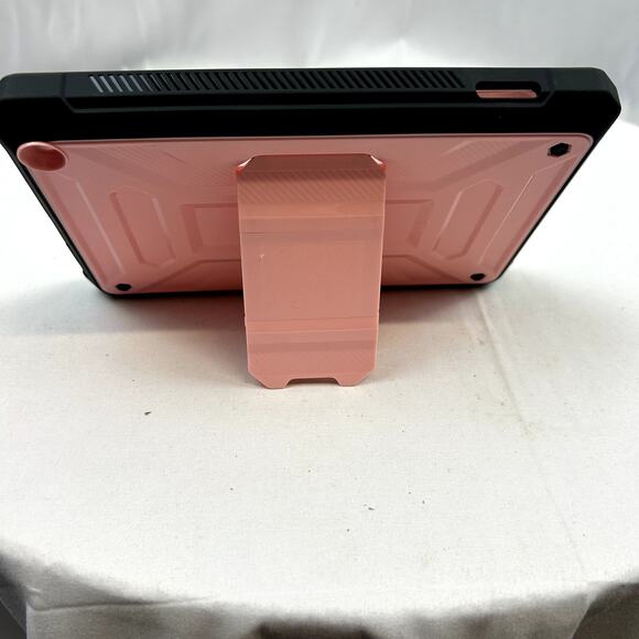 7.5" x 5" Tablet Case with Screen Protector kick stand Thick bumpers NWT - Picture 3 of 6